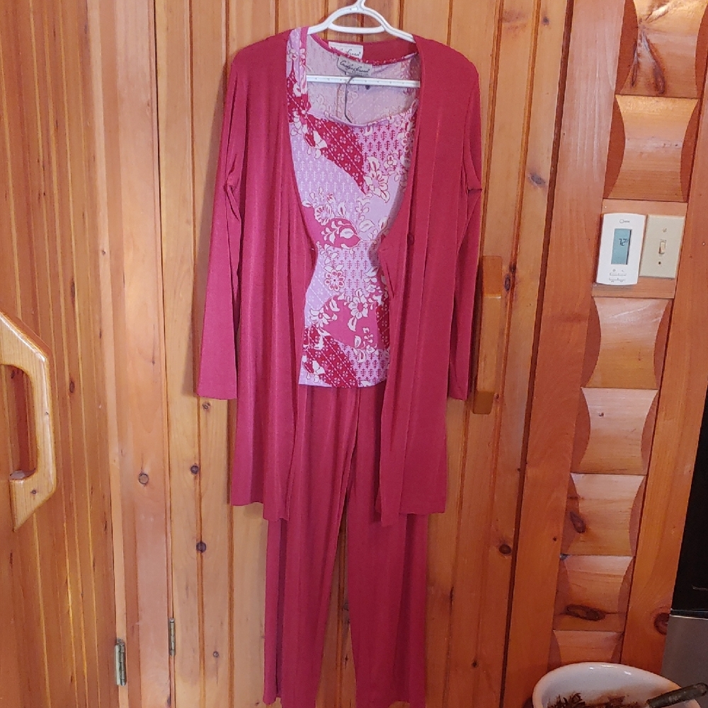 Elegant Red Women's Pantsuit